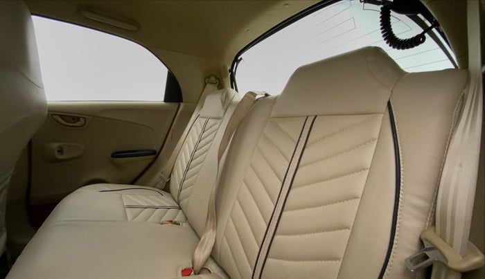 2015 Honda Brio 1.2 S MT I VTEC, Petrol, Manual, 33,294 km, Right Side Rear Door Cabin