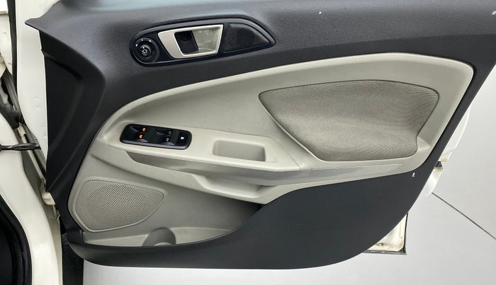 2014 Ford Ecosport 1.5TITANIUM TDCI, Diesel, Manual, 62,156 km, Driver Side Door Panels Control