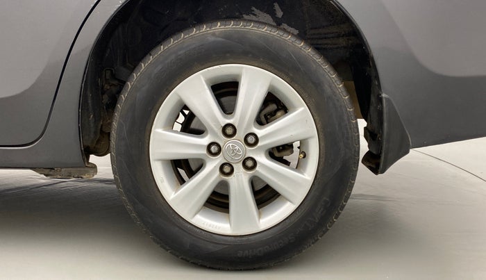 2014 Toyota Corolla Altis G AT, Petrol, Automatic, 98,018 km, Left Rear Wheel