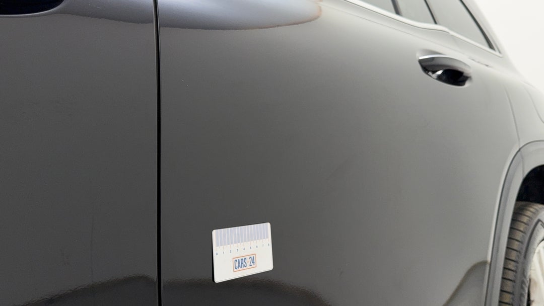 Doors Rear LHS Scratch