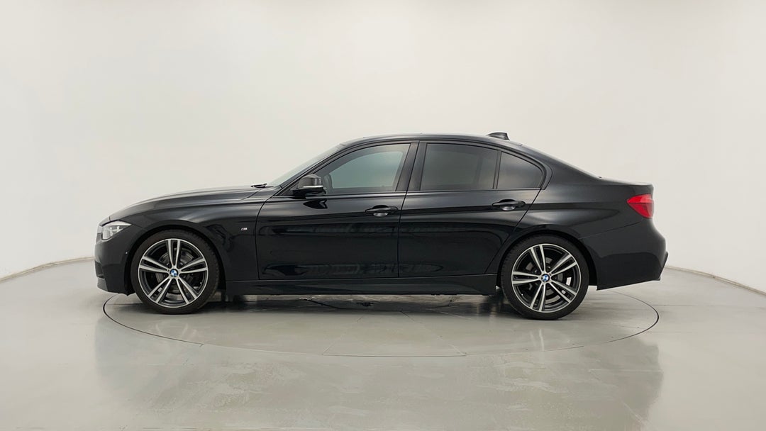2015 BMW 3 30i M Sport, Automatic, 102779 km, Left Side View