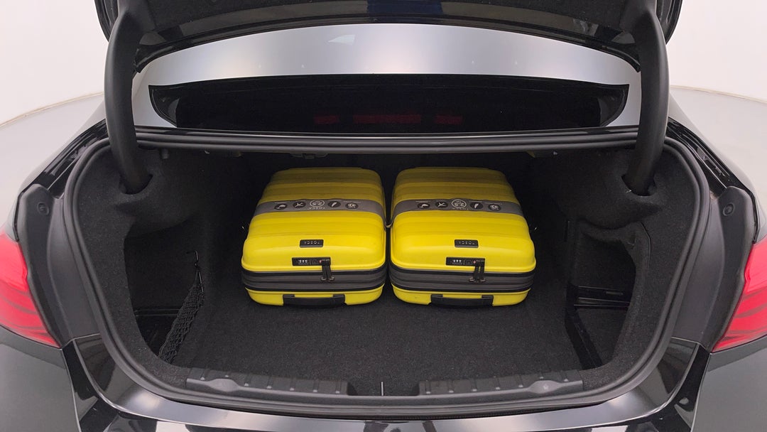 2015 BMW 3 30i M Sport, Automatic, 102779 km, Boot Inside View with Luggage