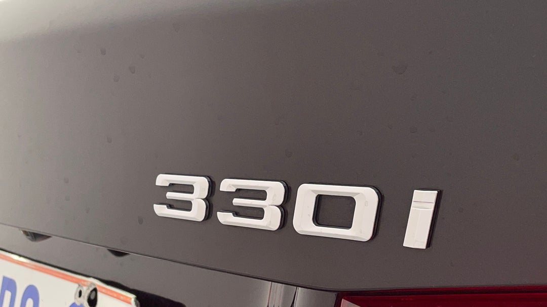 2015 BMW 3 30i M Sport, Automatic, 102779 km, Badge (Boot Right Side)