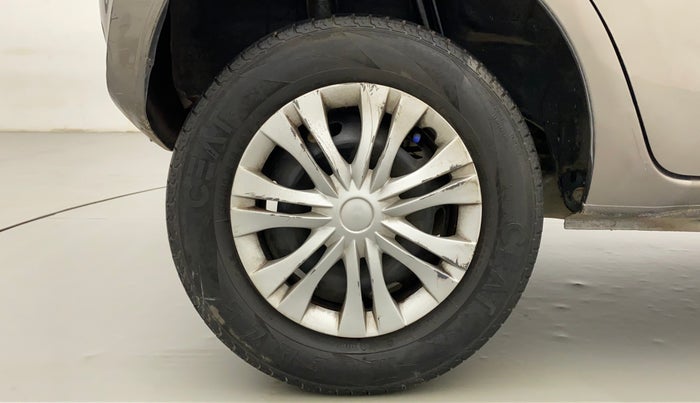 2018 Datsun Redi Go T (O), Petrol, Manual, 76,306 km, Right Rear Wheel