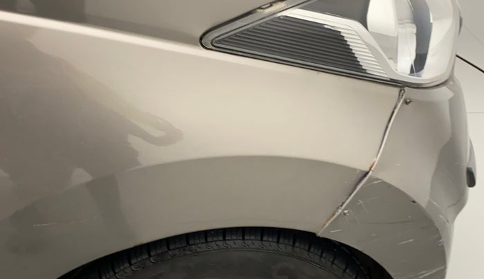 2018 Datsun Redi Go T (O), Petrol, Manual, 76,306 km, Right fender - Slight discoloration