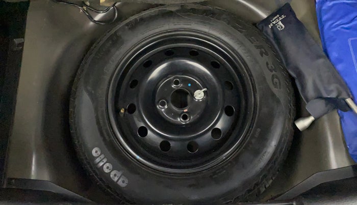 2017 Maruti Swift VXI D, Petrol, Manual, 58,704 km, Spare Tyre