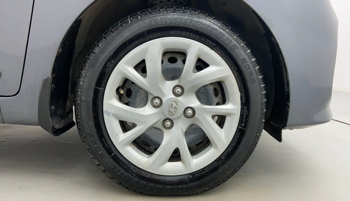 2018 Hyundai Grand i10 Sportz1.2 CRDI, Diesel, Manual, 61,055 km, Right Front Tyre