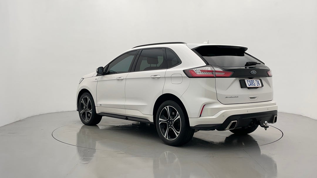 Left Back Diagonal (45- Degree) View