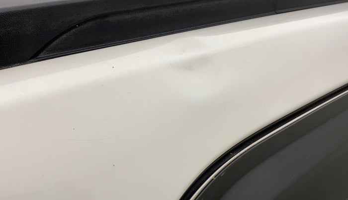 2014 Hyundai Grand i10 ASTA AT 1.2 KAPPA VTVT, Petrol, Automatic, 95,743 km, Right C pillar - Slightly dented