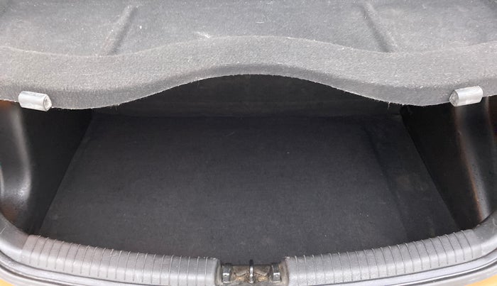 2014 Hyundai Grand i10 SPORTZ 1.2 KAPPA VTVT, Petrol, Manual, 69,318 km, Boot Inside