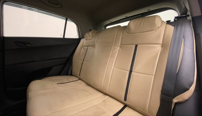 2018 Hyundai Creta 1.6 E + VTVT, Petrol, Manual, 39,813 km, Right Side Rear Door Cabin