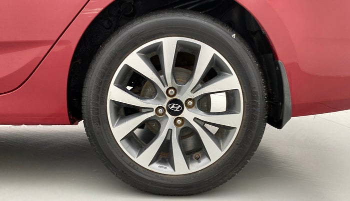 2016 Hyundai Verna FLUIDIC 1.6 SX VTVT, Petrol, Manual, 42,260 km, Left Rear Wheel