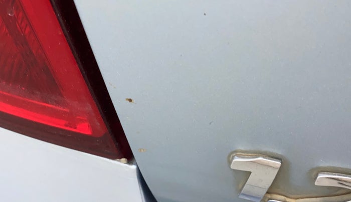 2011 Hyundai i10 MAGNA 1.2, Petrol, Manual, 74,697 km, Dicky (Boot door) - Slightly rusted