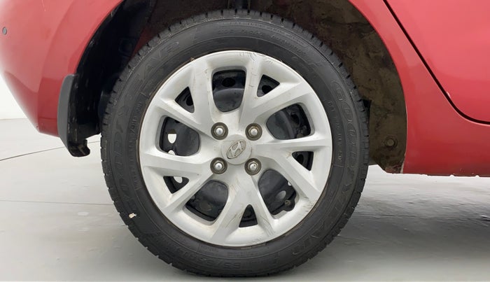2017 Hyundai Grand i10 SPORTZ 1.2 KAPPA VTVT, Petrol, Manual, 9,961 km, Right Rear Wheel