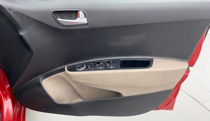 2017 Hyundai Grand i10 SPORTZ 1.2 KAPPA VTVT, Petrol, Manual, 9,961 km, Driver Side Door Panels Control