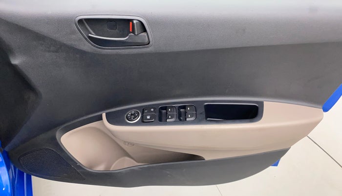 2018 Hyundai Grand i10 MAGNA AT 1.2 KAPPA VTVT, Petrol, Automatic, 49,948 km, Driver Side Door Panels Control