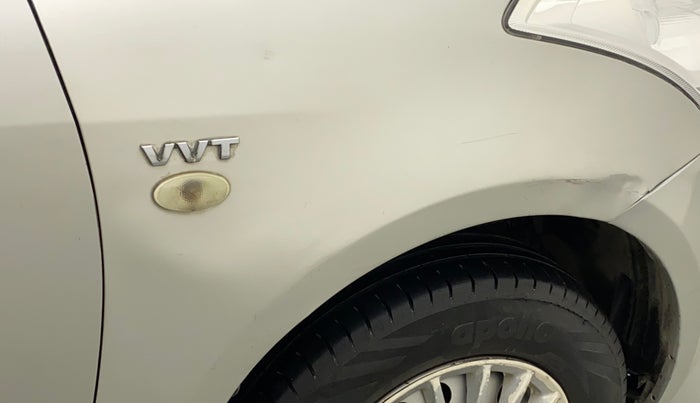 2014 Maruti Swift LXI, Petrol, Manual, 95,897 km, Right fender - Slightly dented