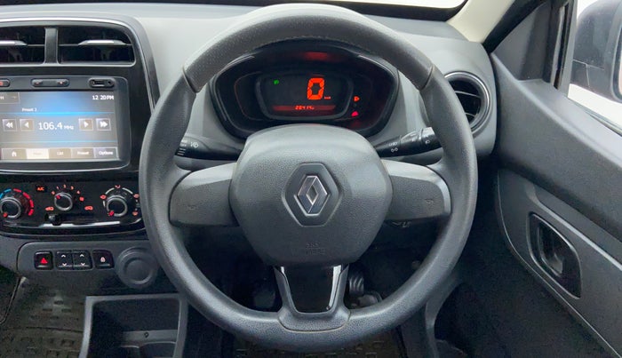 2016 Renault Kwid RXT Opt, Petrol, Manual, 28,255 km, Steering Wheel