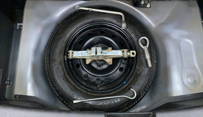 2017 Maruti Swift VXI D, Petrol, Manual, 30,435 km, Spare Tyre