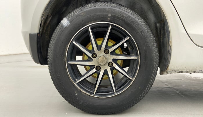 2016 Maruti Swift VDI ABS, Diesel, Manual, 1,07,508 km, Right Rear Wheel