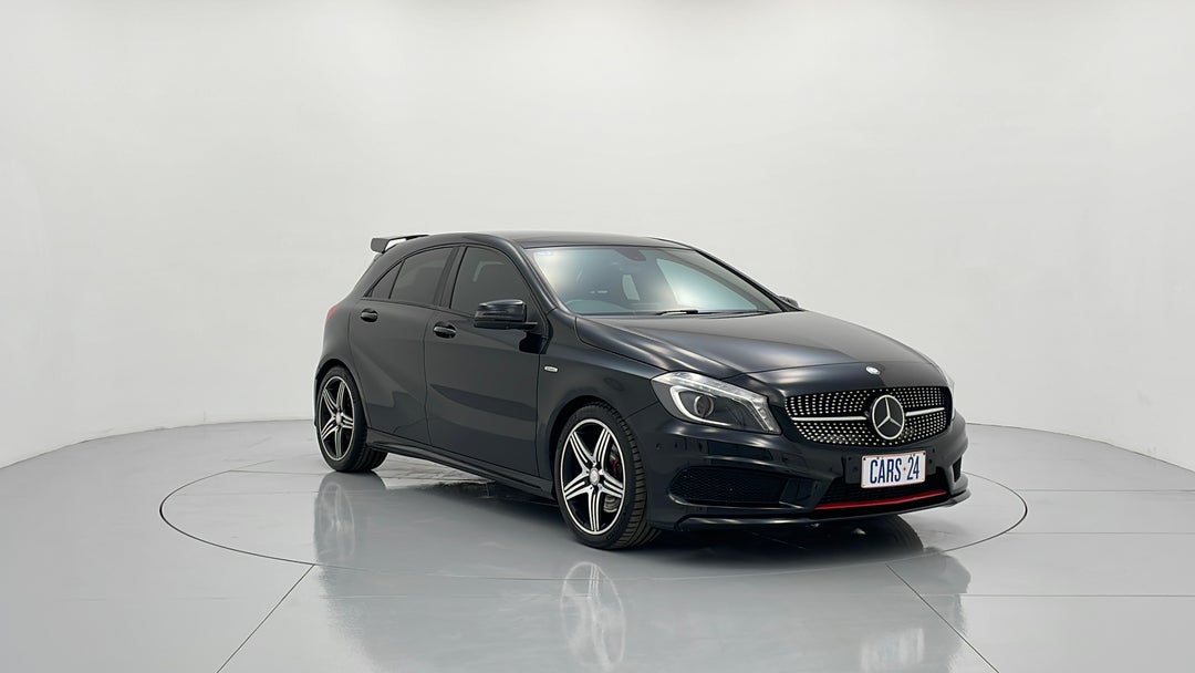 2014 Mercedes-benz A250 Sport, Automatic, 82405 km, Right Front Diagonal (45- Degree) View