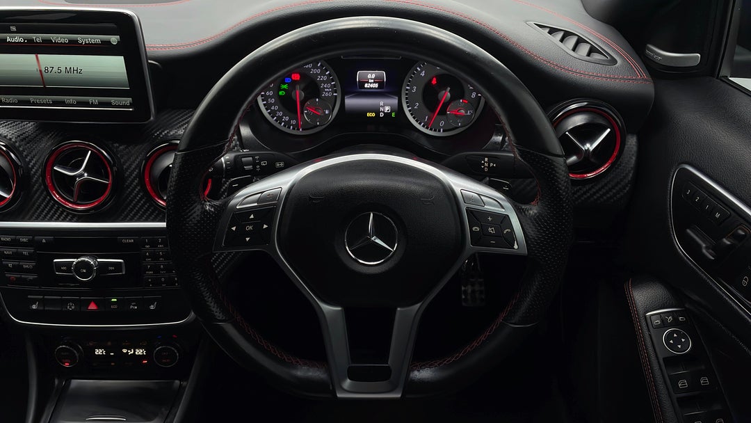 2014 Mercedes-benz A250 Sport, Automatic, 82405 km, Steering Wheel Close-up