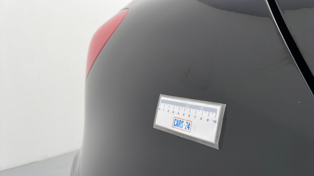 2014 Mercedes-benz A250 Sport, Automatic, 82405 km, Quarter Panel Rear RHS Paint blemish