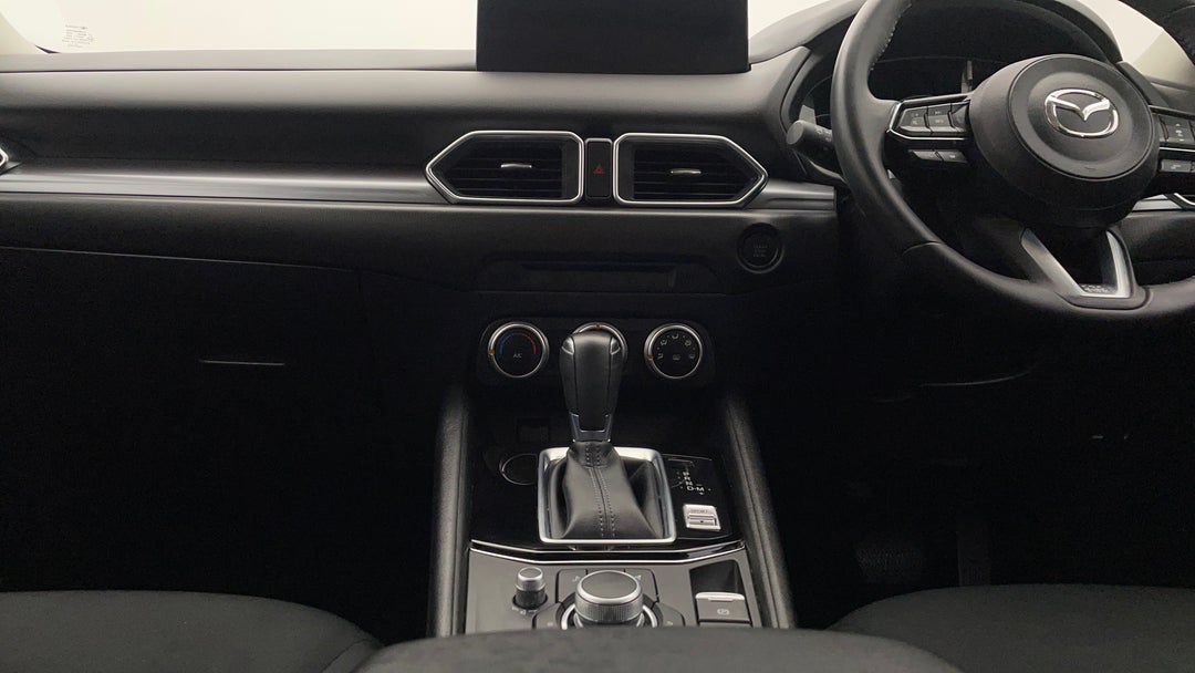 2023 Mazda CX-5 Maxx (fwd), Automatic, 39861 km, Center Console