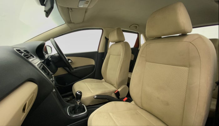 2015 Volkswagen Polo HIGHLINE1.5L DIESEL, Diesel, Manual, 87,074 km, Right Side Front Door Cabin
