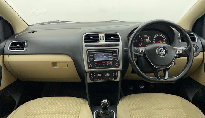 2015 Volkswagen Polo HIGHLINE1.5L DIESEL, Diesel, Manual, 87,074 km, Dashboard