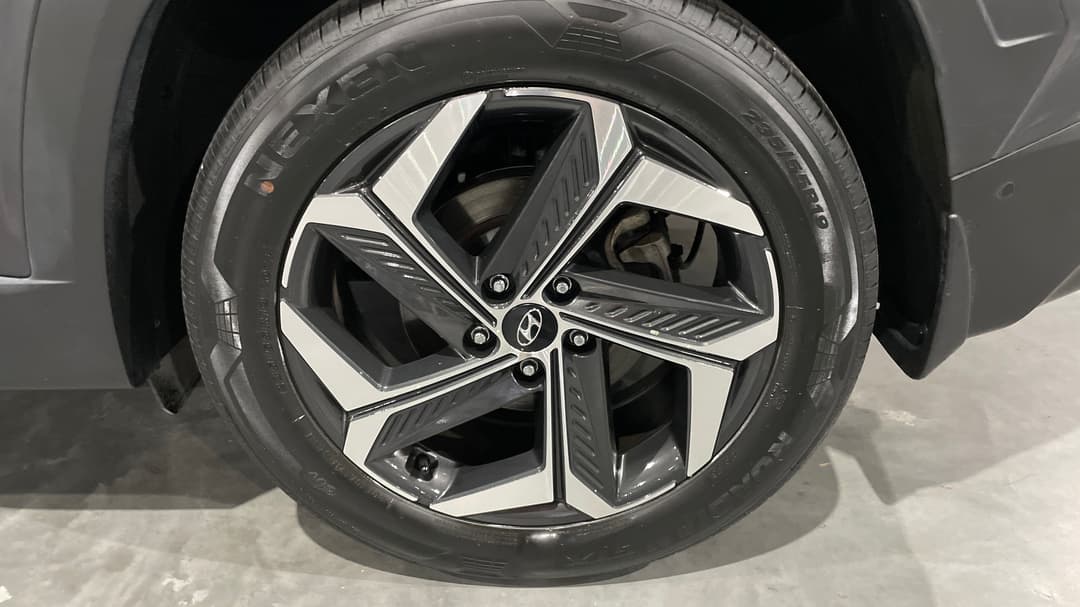 2021 Hyundai Tucson Highlander (AWD), Automatic, 66853 km, Left Rear Wheel