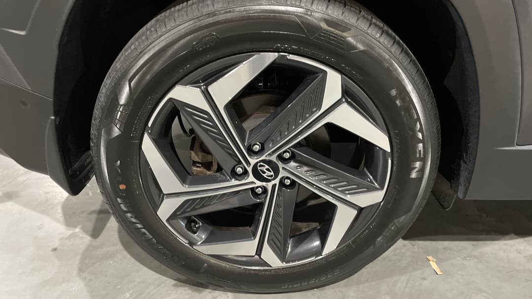 2021 Hyundai Tucson Highlander (AWD), Automatic, 66853 km, Right Rear Wheel