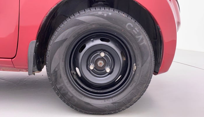 2017 Datsun Redi Go S, Petrol, Manual, 34,639 km, Right Front Wheel