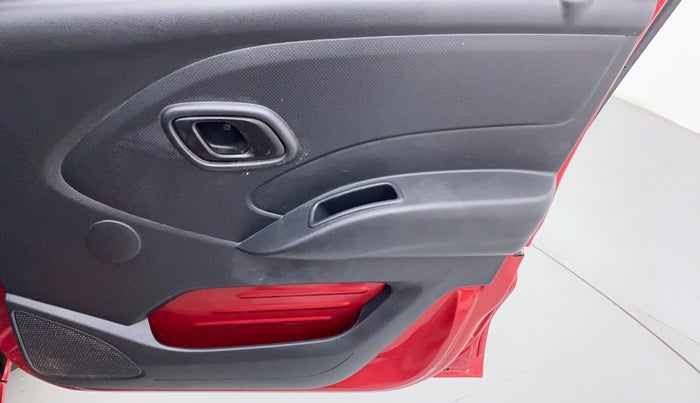 2017 Datsun Redi Go S, Petrol, Manual, 34,639 km, Driver Side Door Panels Control