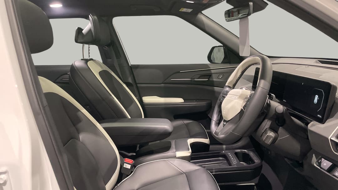 2025 Kia Ev5 Gt-line AWD Lr, Automatic, 18715 km, Right Side Front Door Cabin View