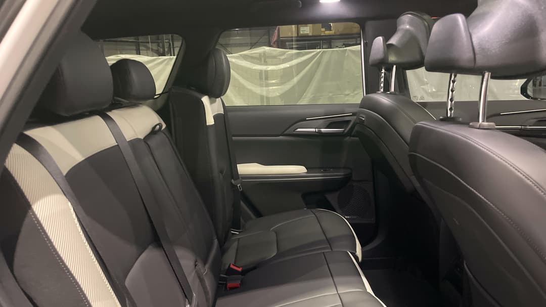 2025 Kia Ev5 Gt-line AWD Lr, Automatic, 18715 km, Right Side Rear Door Cabin View