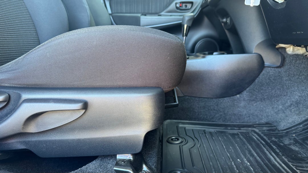 2019 Toyota Yaris Ascent, Automatic, 47694 km, Drivers Side Adjustment Panel