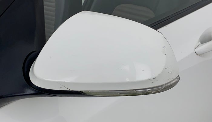 2016 Hyundai Grand i10 SPORTZ 1.2 KAPPA VTVT, Petrol, Manual, 41,189 km, Left rear-view mirror - Indicator light has minor damage