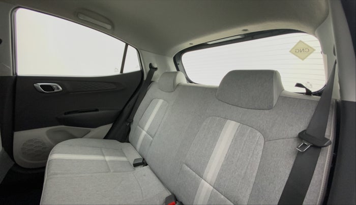 2021 Hyundai GRAND I10 NIOS SPORTZ CNG MT, CNG, Manual, 18,431 km, Right Side Rear Door Cabin