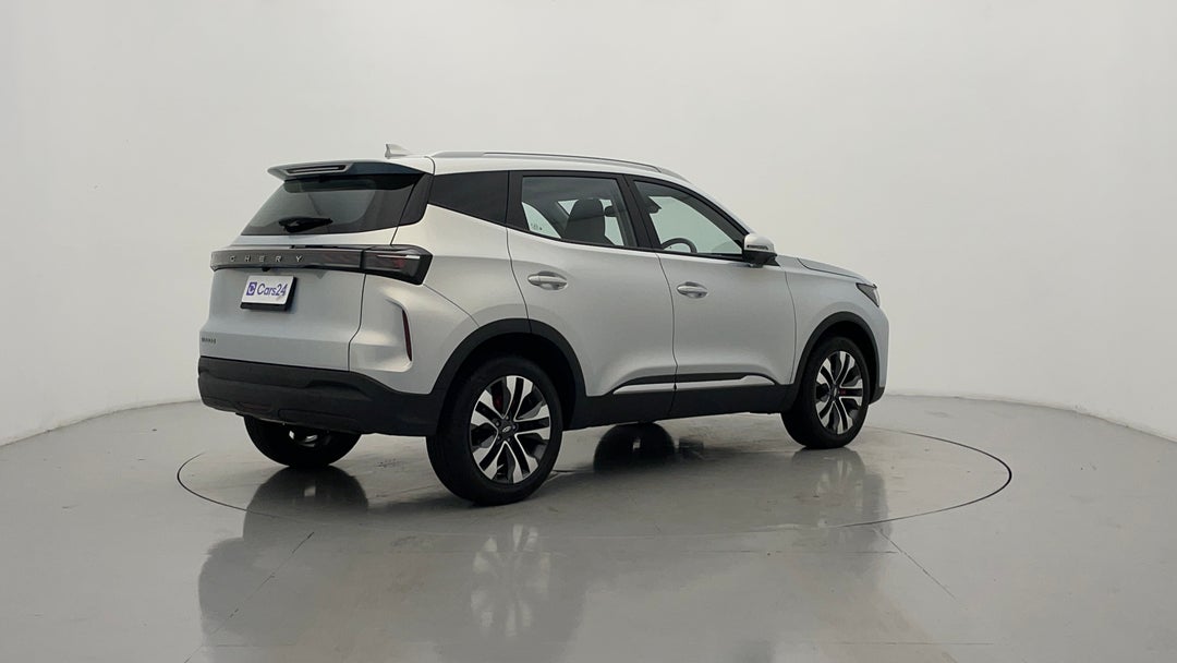 2025 Chery Tiggo 4 Pro Ultimate, Automatic, 3102 km, Right Back Diagonal (45- Degree) View