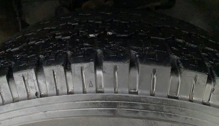 2018 Tata Hexa Varicor 400 XM, Diesel, Manual, 55,269 km, Right Rear Tyre Tread
