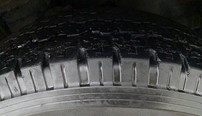 2018 Tata Hexa Varicor 400 XM, Diesel, Manual, 55,269 km, Right Front Tyre Tread