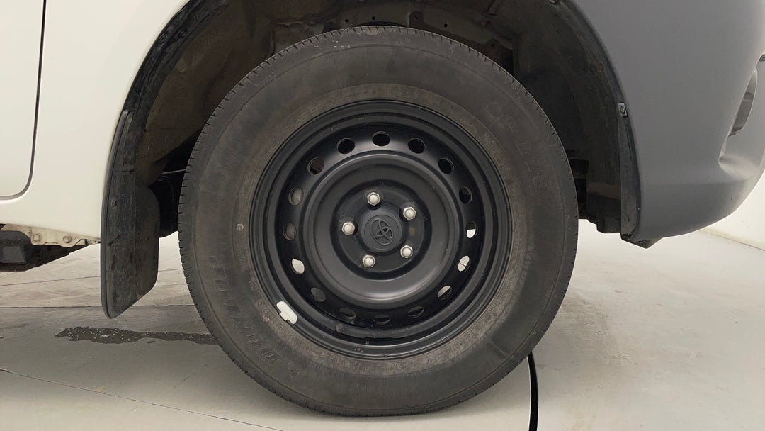 2021 Toyota Hilux Workmate (4x2), Automatic, 20233 km, Right Front Wheel