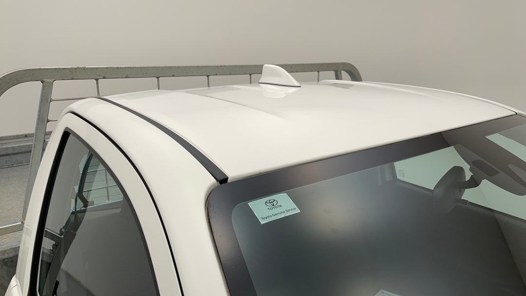 2021 Toyota Hilux Workmate (4x2), Automatic, 20233 km, Roof/Sunroof View