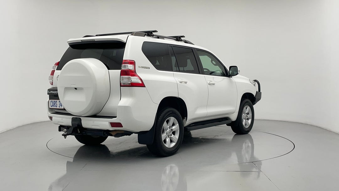 Right Back Diagonal (45- Degree) View