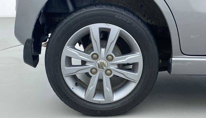 2017 Maruti Wagon R 1.0 VXI + (O) AMT, Petrol, Automatic, 34,058 km, Right Rear Wheel