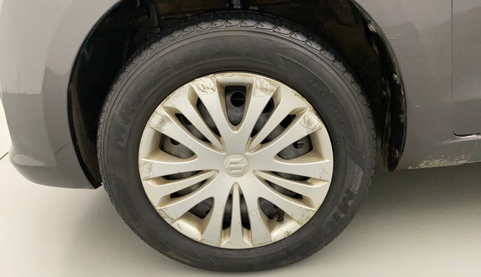 2012 Maruti Ertiga VDI, Diesel, Manual, 1,06,980 km, Left Front Wheel