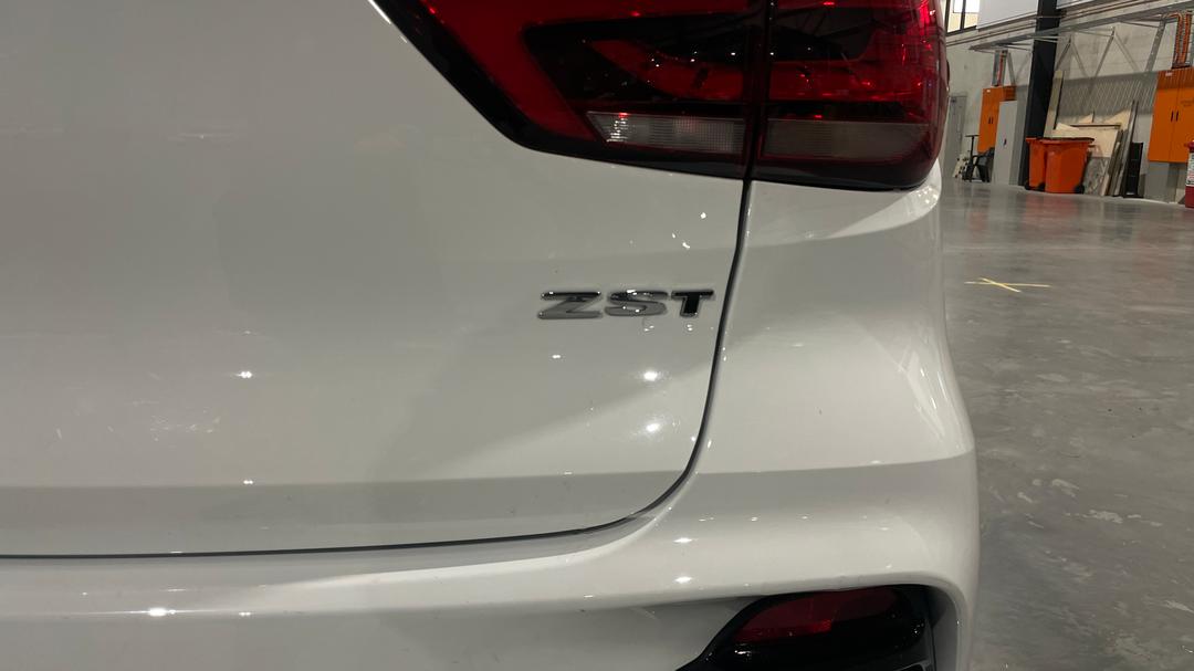 2023 MG Zst Core, Automatic, 25727 km, Badge (Boot Right Side)