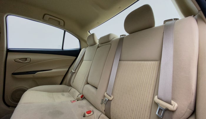2020 Toyota YARIS J MT, Petrol, Manual, 42,247 km, Right Side Rear Door Cabin