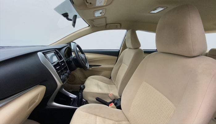 2020 Toyota YARIS J MT, Petrol, Manual, 42,247 km, Right Side Front Door Cabin